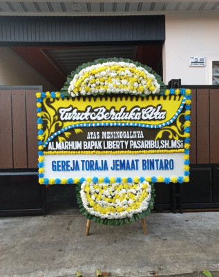 Papan Bunga Duka di Kokap